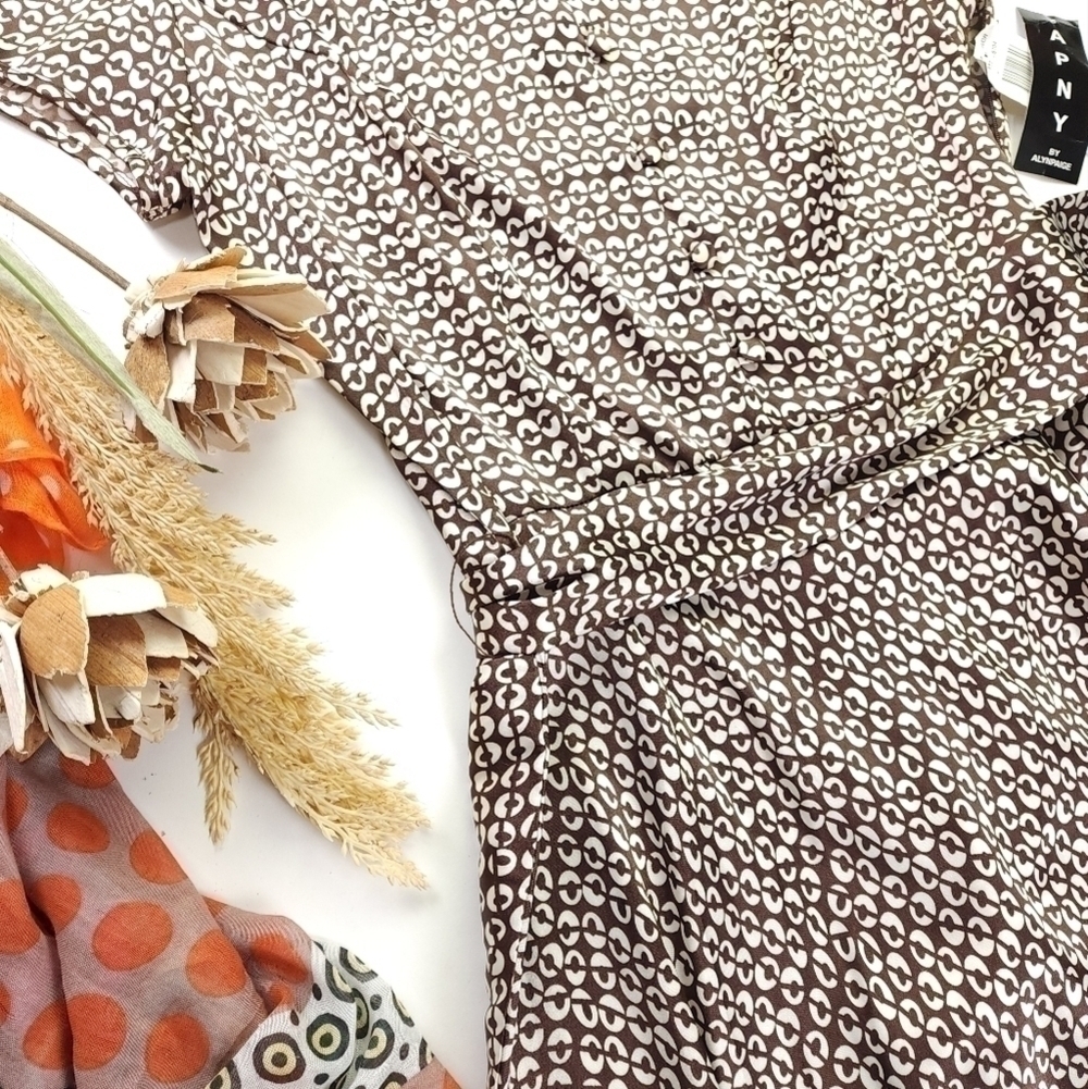 New A.P.N.Y. Brown White Patterned Satin Dress Sz 12 - Picture 7 of 16